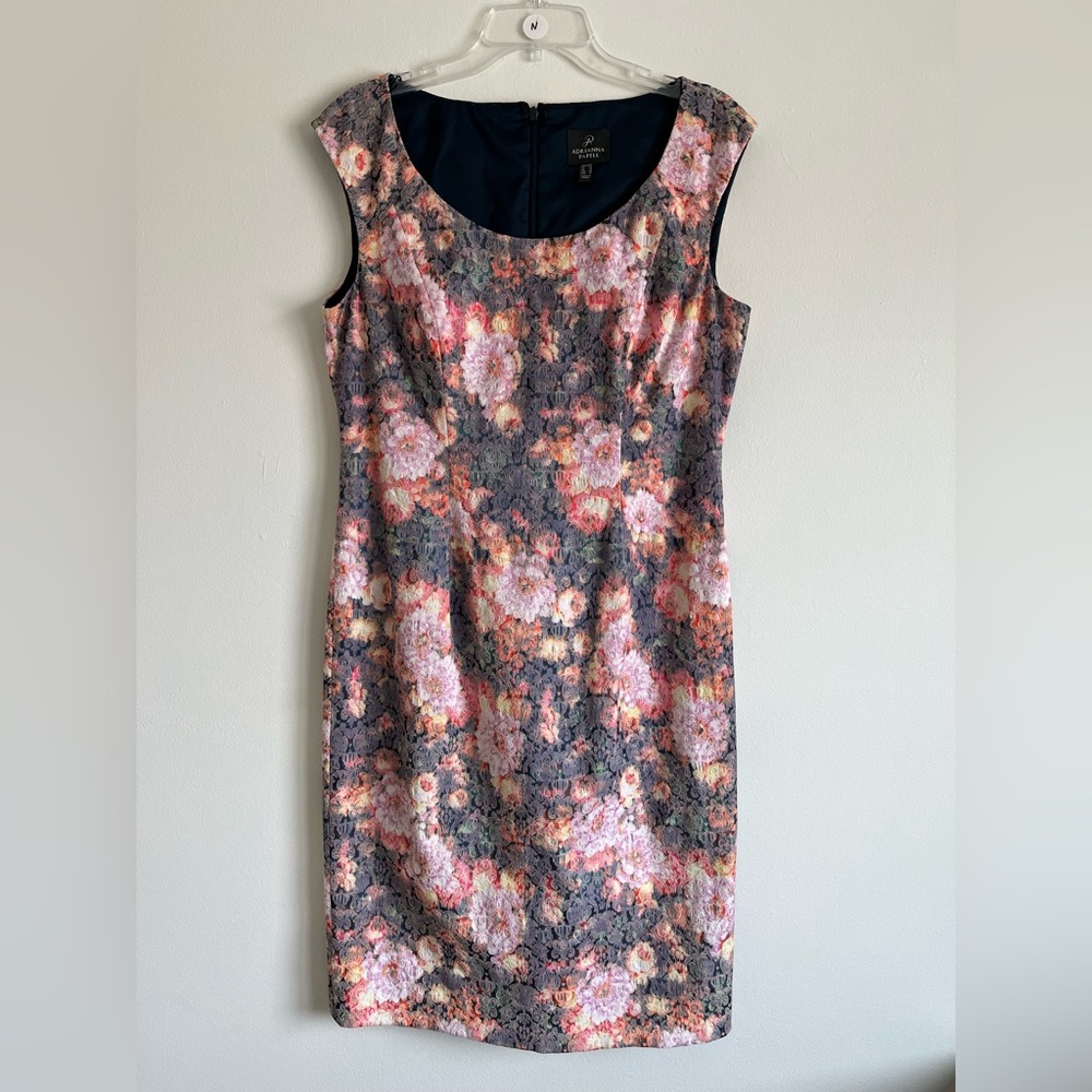 ADRIANNA PAPELL. Floral Short Sleeve Dress. Size 12.